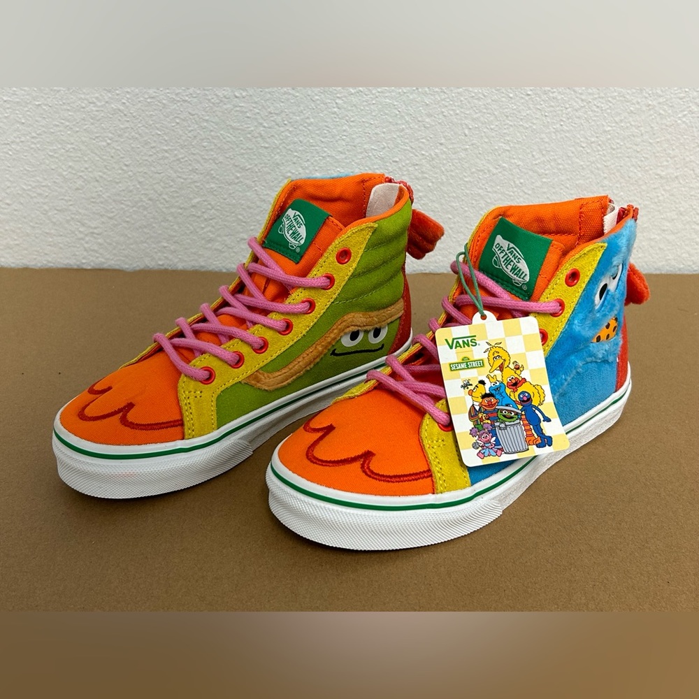 VANS X Sesame Street Sk8 Hi Zip Youth Sz 3 Cookie Monster Oscar The Grouch